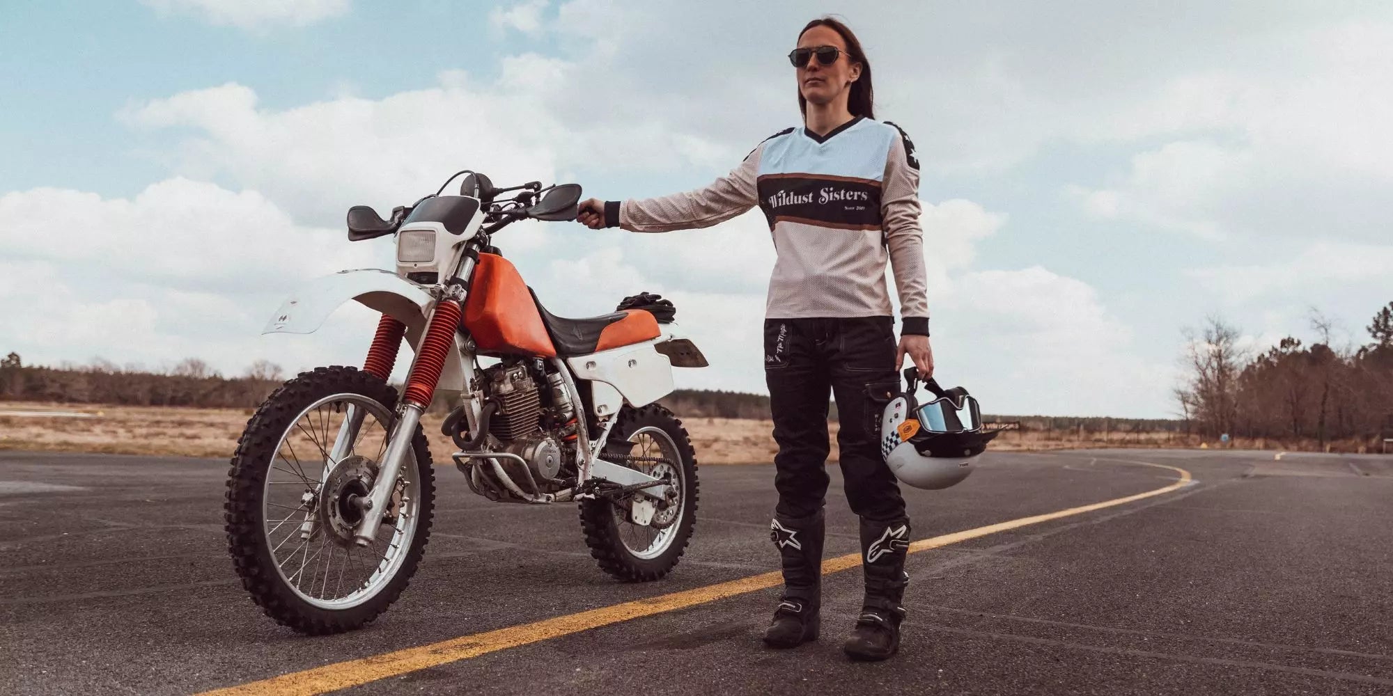 CARGO OVERLAND - BLACK