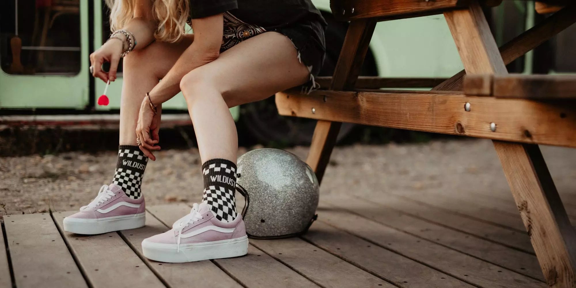SOCKS - CHECKERBOARD GREY