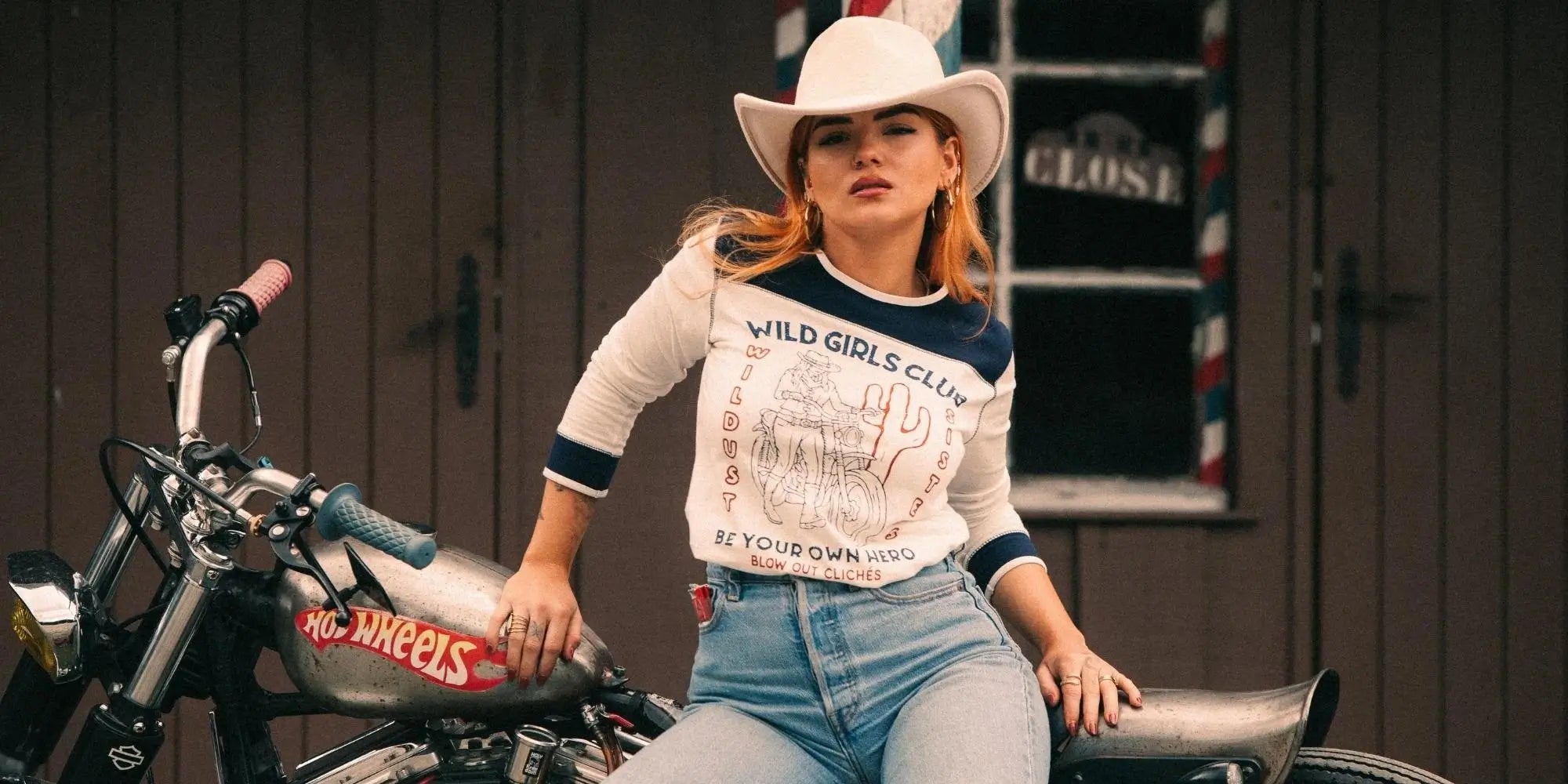 WESTERN TEEN - WILD GIRLS CLUB