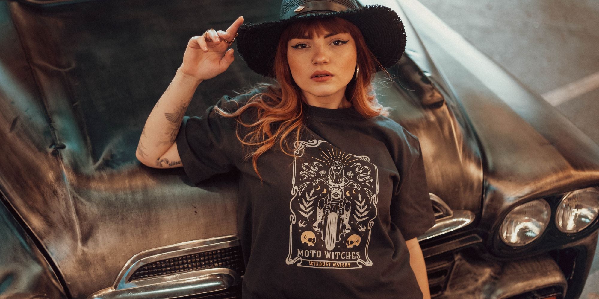 T-SHIRT - MOTO WITCHES