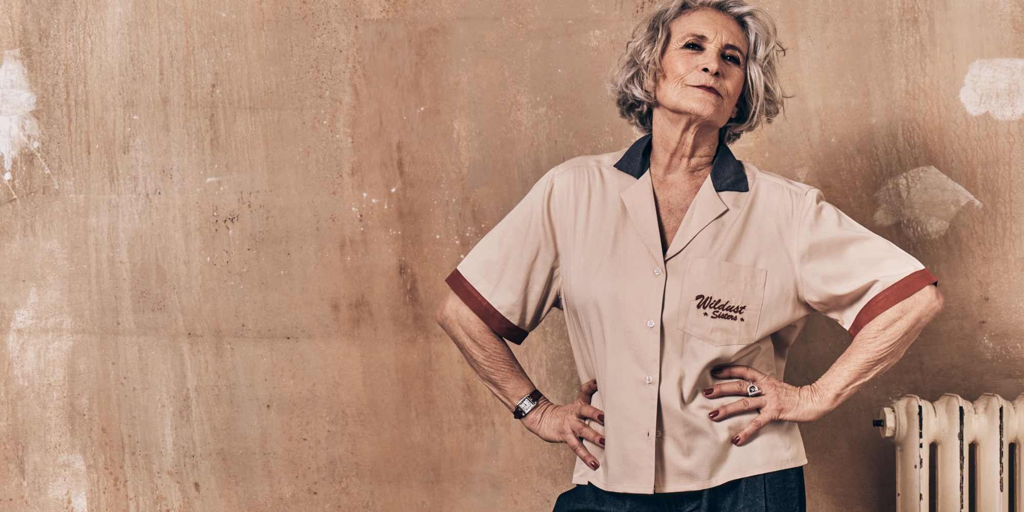 LIGHT SHIRT - SCARY ROUTINE