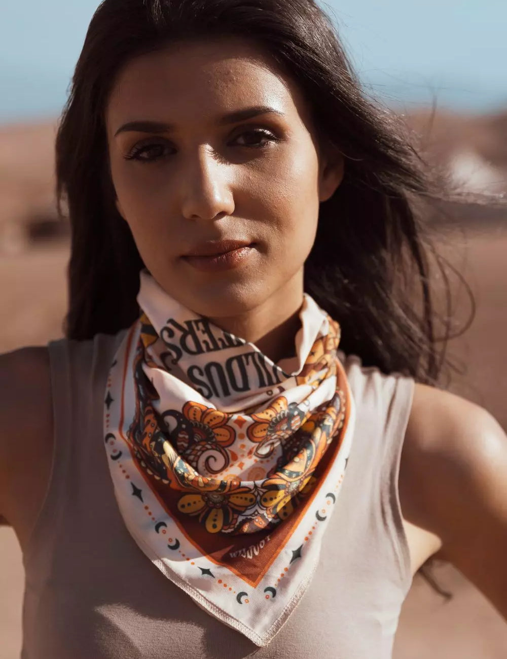 foulars_moto_gypsie_wildust.webp