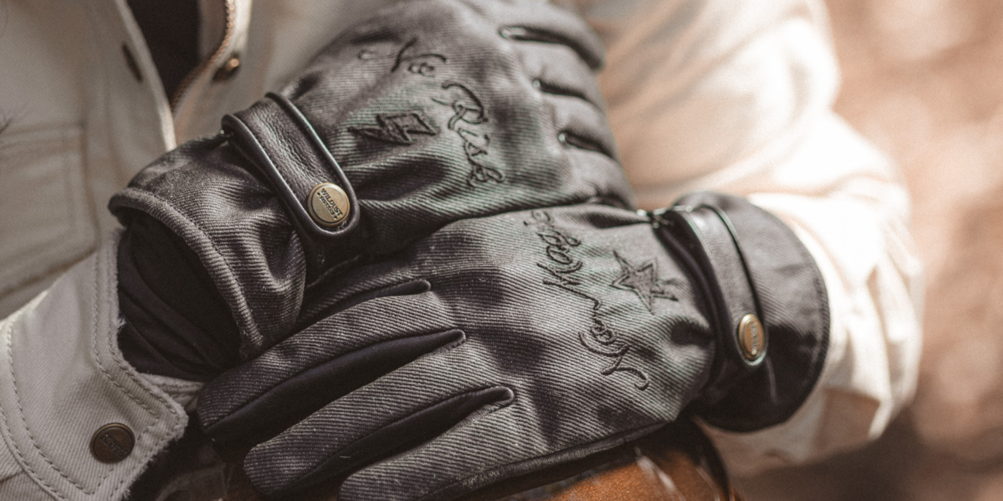 KP GLOVES - THRILLER